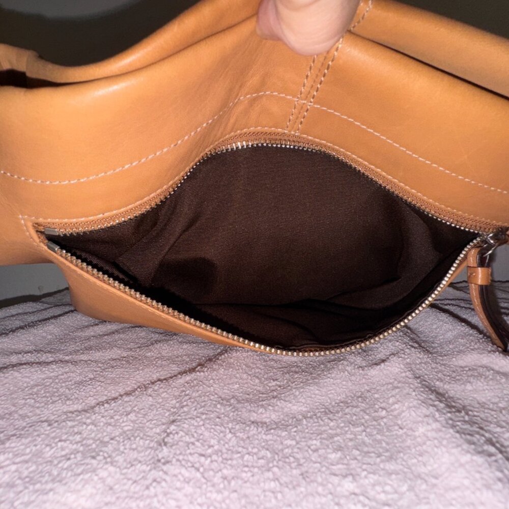 Coach Camel Leather Convertible Hobo bag F15064 - Picture 12 of 16